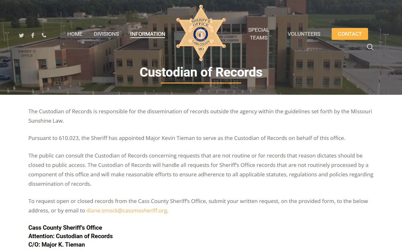 Cass County records custodian instructions for booking photo requests